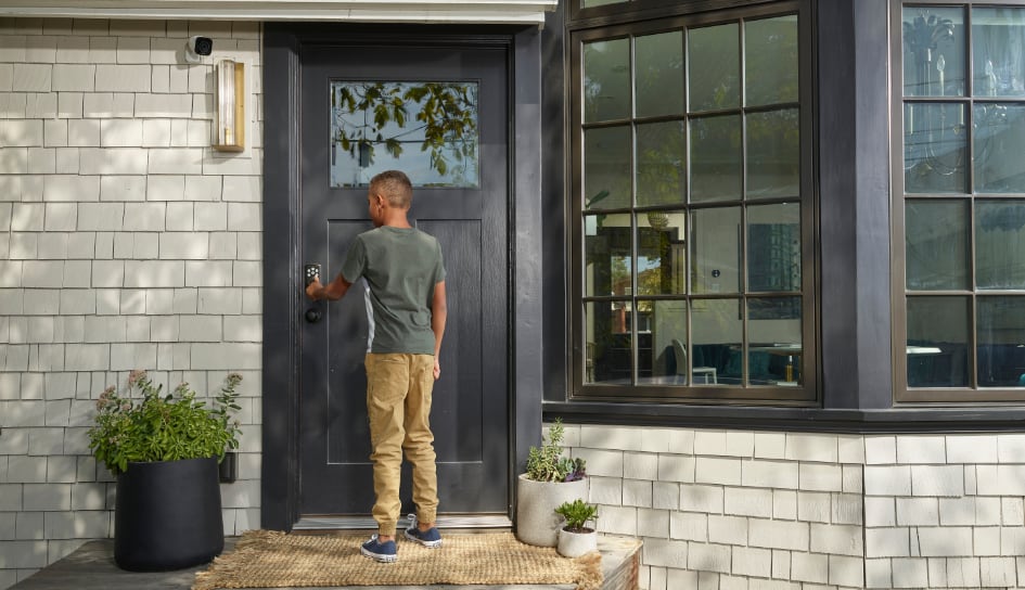 Vivint Smart Lock on home in Youngstown